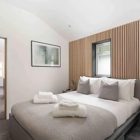 Stunning New Fully Renovated Flat In Marazion Apartment Exterior photo